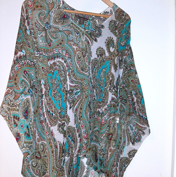 Sheer summery blouse - Picture 1 of 1